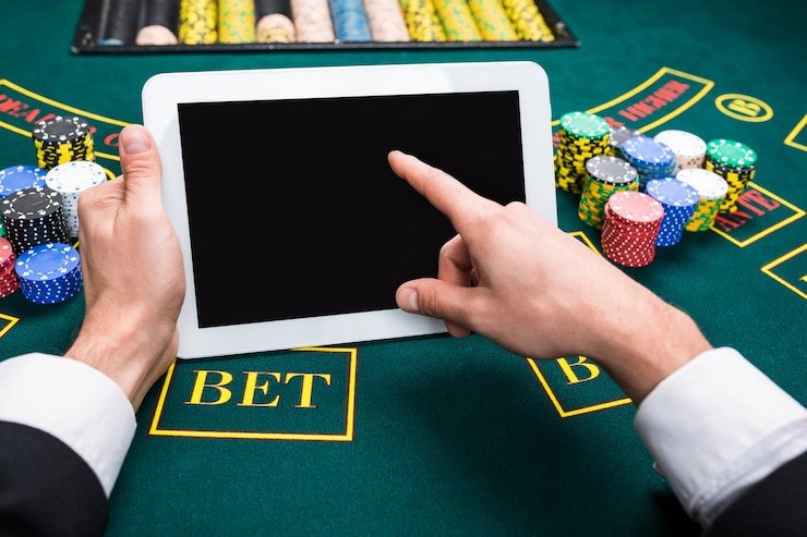 Money Train portrait mode on betslot88 login with compact controls